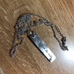 Pendant Necklace with Pearl